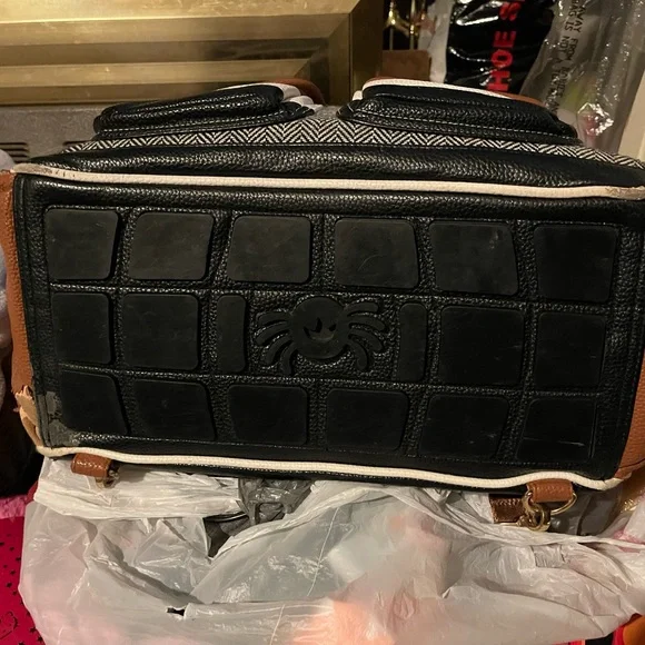 Itzy Ritzy Triple threat diaper bag